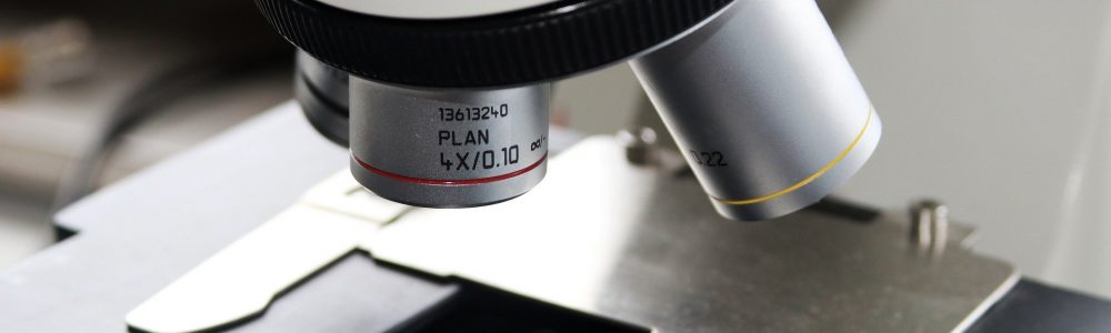 microscope-2182645